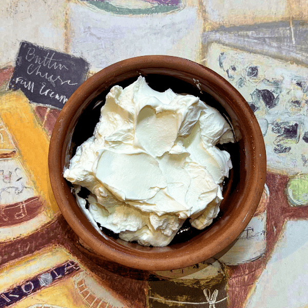 TAM YAĞLI SÜZME YOĞURT